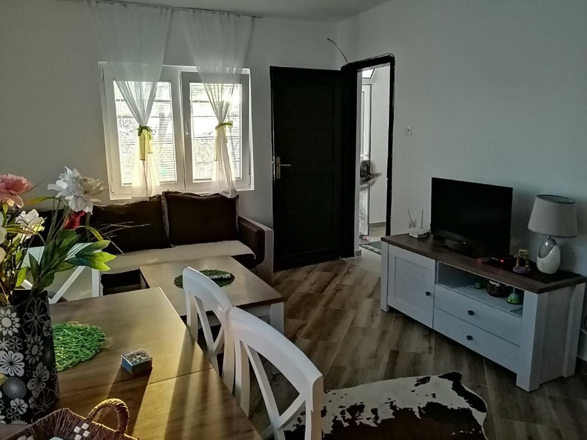 Apartman Nikocevic Добра Вода Екстер'єр фото